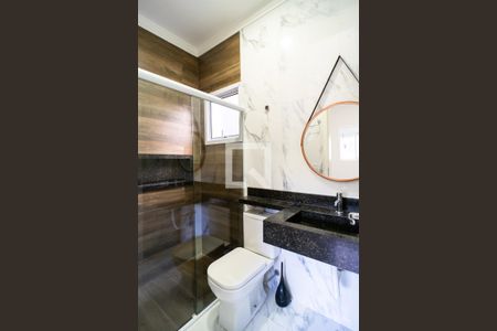 Banheiro da Suíte de casa de condomínio para alugar com 3 quartos, 100m² em Parque São Bento, Sorocaba