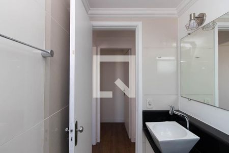 Banheiro Social de apartamento para alugar com 2 quartos, 65m² em Vila Leonor, São Paulo