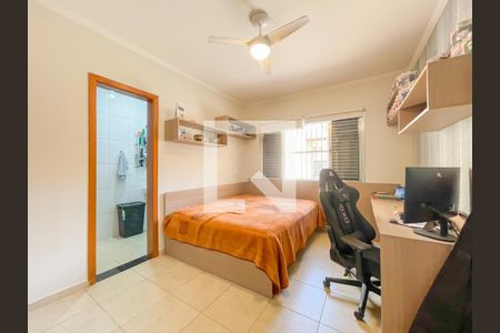 Suíte 1 de casa para alugar com 5 quartos, 135m² em Remédios, Osasco