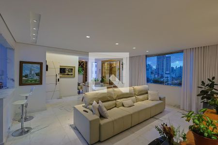 Apartamento à venda com 3 quartos, 133m² em Cruzeiro, Belo Horizonte
