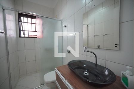 Banheiro de casa de condomínio para alugar com 3 quartos, 122m² em Ingleses do Rio Vermelho, Florianópolis