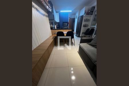 Sala de apartamento para alugar com 2 quartos, 87m² em Vila Vitória, Santo André