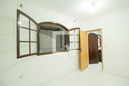 Quarto 1 de casa para alugar com 2 quartos, 60m² em Jardim Roberto, Osasco