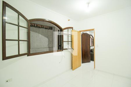 Quarto 1 de casa para alugar com 2 quartos, 60m² em Jardim Roberto, Osasco