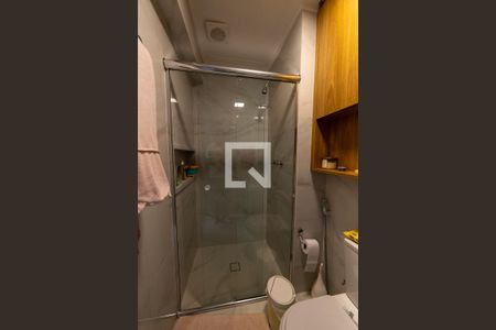 Banheiro da suite 1 de apartamento à venda com 3 quartos, 107m² em Empresarial 18 do Forte, Barueri