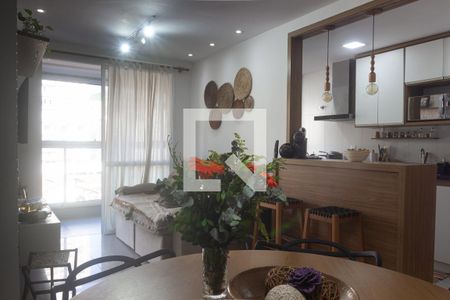 Sala de apartamento à venda com 2 quartos, 62m² em Grajaú, Rio de Janeiro