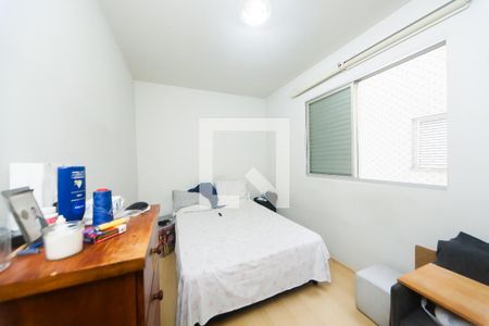 quarto 1 de apartamento à venda com 3 quartos, 60m² em Buritis, Belo Horizonte