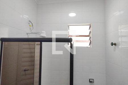 Banheiro de casa para alugar com 1 quarto, 58m² em Cerâmica, São Caetano do Sul