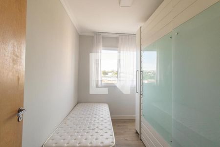 Quarto 1 de apartamento para alugar com 3 quartos, 78m² em Uberaba, Curitiba
