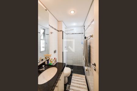 Banheiro Suíte de apartamento à venda com 3 quartos, 100m² em Lourdes, Belo Horizonte