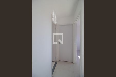 Corredor de apartamento para alugar com 2 quartos, 44m² em Campo Novo, Porto Alegre