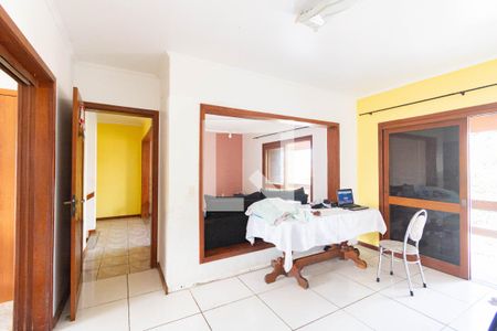 Casa à venda com 4 quartos, 484m² em Niterói, Canoas