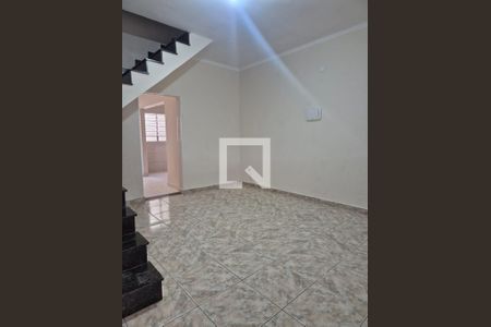 Casa à venda com 2 quartos, 131m² em Vila Maricy, Guarulhos