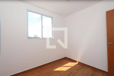 Quarto 1 de apartamento para alugar com 2 quartos, 37m² em Vila Antonieta, São Paulo