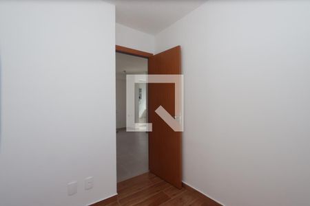 Quarto 2 de apartamento para alugar com 2 quartos, 37m² em Vila Antonieta, São Paulo
