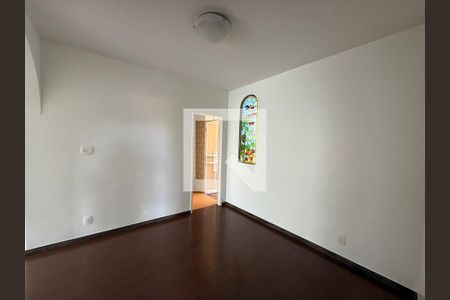 Sala de apartamento à venda com 3 quartos, 100m² em Sion, Belo Horizonte