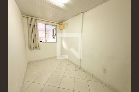 Quarto 2 de apartamento para alugar com 2 quartos, 40m² em Forquilhinhas, São José