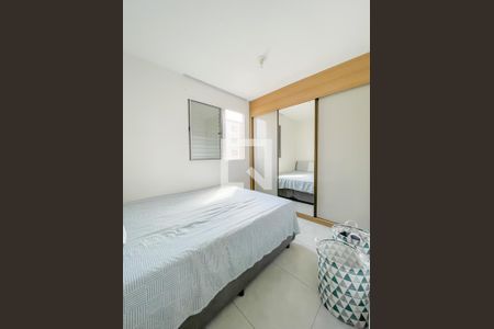 Quarto 1 de apartamento à venda com 2 quartos, 40m² em São Pedro, Osasco
