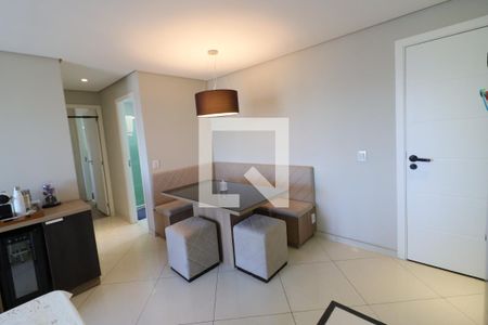 Sala de apartamento à venda com 2 quartos, 60m² em Presidente Altino, Osasco
