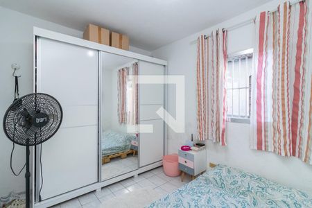Quarto 2 de casa à venda com 5 quartos, 125m² em Jardim Santa Teresinha, São Paulo
