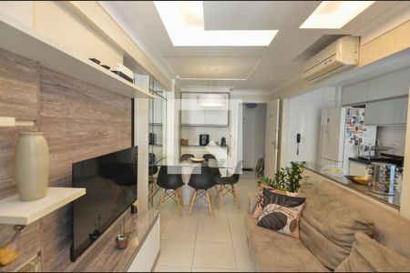 Sala de apartamento para alugar com 2 quartos, 59m² em Tijuca, Rio de Janeiro