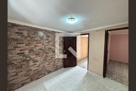 Sala de casa para alugar com 2 quartos, 60m² em Parque Boturussu, São Paulo