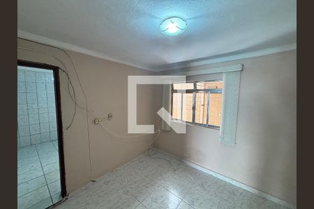 Sala de casa para alugar com 2 quartos, 60m² em Parque Boturussu, São Paulo