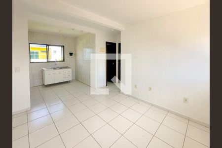 Sala de apartamento para alugar com 2 quartos, 60m² em São João do Rio Vermelho, Florianópolis