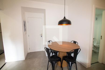 Sala / Sala de Jantar de apartamento para alugar com 1 quarto, 42m² em Brooklin, São Paulo