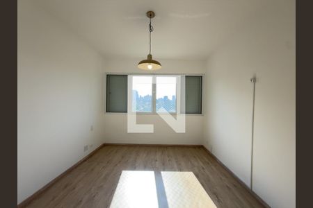 Suíte de apartamento para alugar com 3 quartos, 100m² em Pinheiros, São Paulo