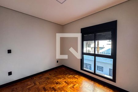 Quarto 2 de casa à venda com 3 quartos, 120m² em Vila Bertioga, São Paulo