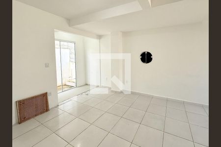 Sala de Jantar de apartamento para alugar com 2 quartos, 82m² em São João do Rio Vermelho, Florianópolis