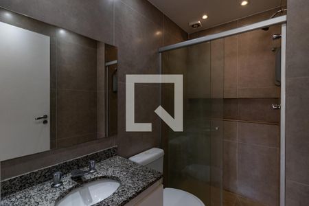 Banheiro de kitnet/studio para alugar com 1 quarto, 42m² em Barra Funda, São Paulo