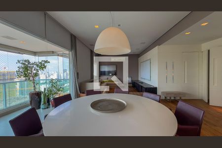 Sala de apartamento para alugar com 3 quartos, 167m² em Cidade Monções, São Paulo