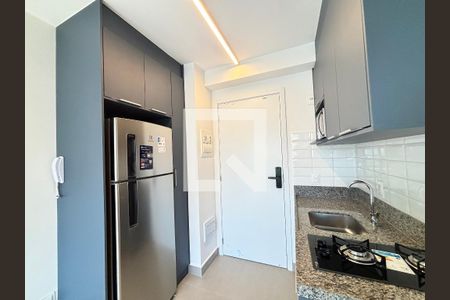Sala/Cozinha de apartamento para alugar com 1 quarto, 25m² em Vila Olímpia, São Paulo
