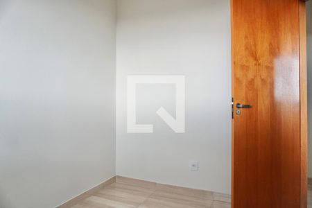 Apartamento à venda com 3 quartos, 79m² em Cachoeirinha, Belo Horizonte