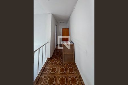 Corredor de casa à venda com 4 quartos, 183m² em Jardim Santa Emilia, São Paulo