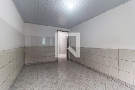 Quarto de casa para alugar com 1 quarto, 60m² em Centro, Poá
