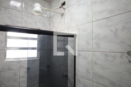 Banheiro de casa para alugar com 1 quarto, 100m² em Jardim Marilu, São Paulo