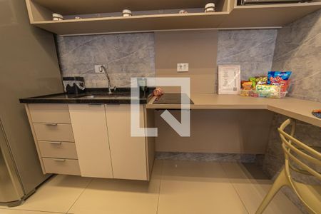 Cozinha de apartamento para alugar com 1 quarto, 32m² em Jardim Aricanduva, São Paulo