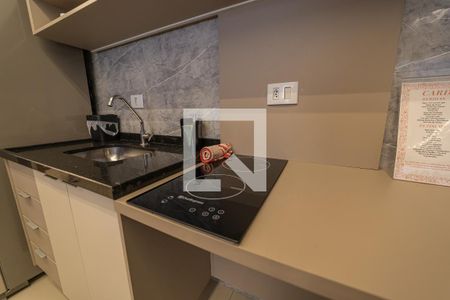 Cozinha de apartamento para alugar com 1 quarto, 32m² em Jardim Aricanduva, São Paulo
