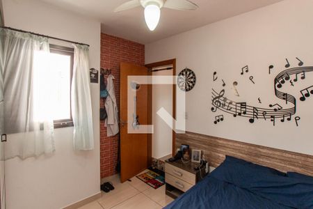 Quarto 1 de apartamento para alugar com 2 quartos, 43m² em Vila Nelson, São Paulo