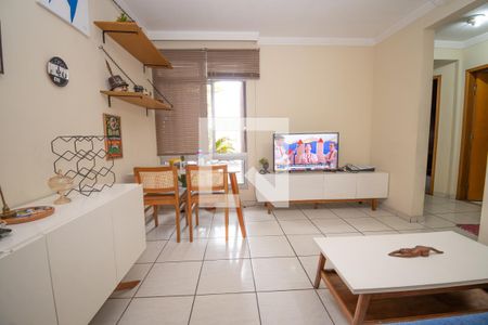 Apartamento à venda com 2 quartos, 80m² em Centro, Contagem