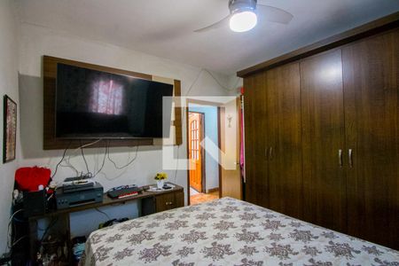 Quarto 1 de casa para alugar com 4 quartos, 330m² em Parque Sao Vicente, Santo André