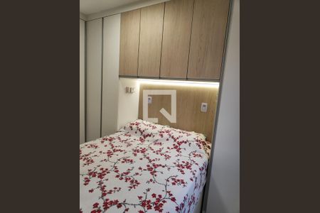 Quarto 1 de apartamento à venda com 2 quartos, 50m² em Parque Bristol, São Paulo