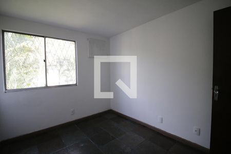 Quarto 1 de apartamento à venda com 3 quartos, 55m² em Taquara, Rio de Janeiro