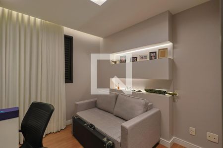 Apartamento à venda com 3 quartos, 220m² em Sion, Belo Horizonte