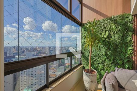 Apartamento à venda com 3 quartos, 220m² em Sion, Belo Horizonte