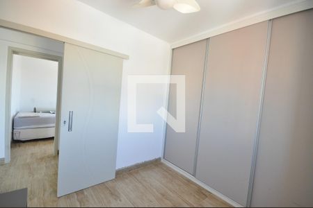 Quarto 1 de apartamento à venda com 2 quartos, 60m² em Vila Mazzei, São Paulo