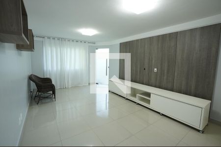 Casa de Condomínio para alugar com 3 quartos, 129m² em Jardim Europa, Goiânia
